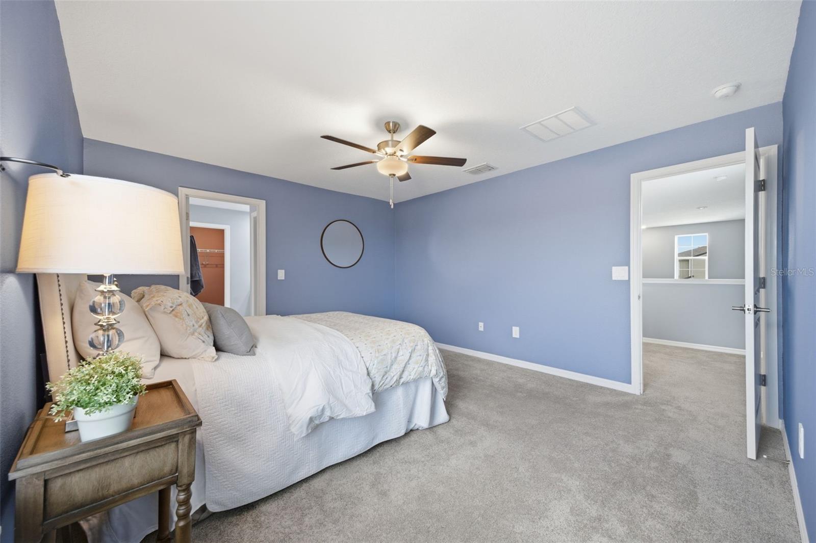 PARK EAST - Residential