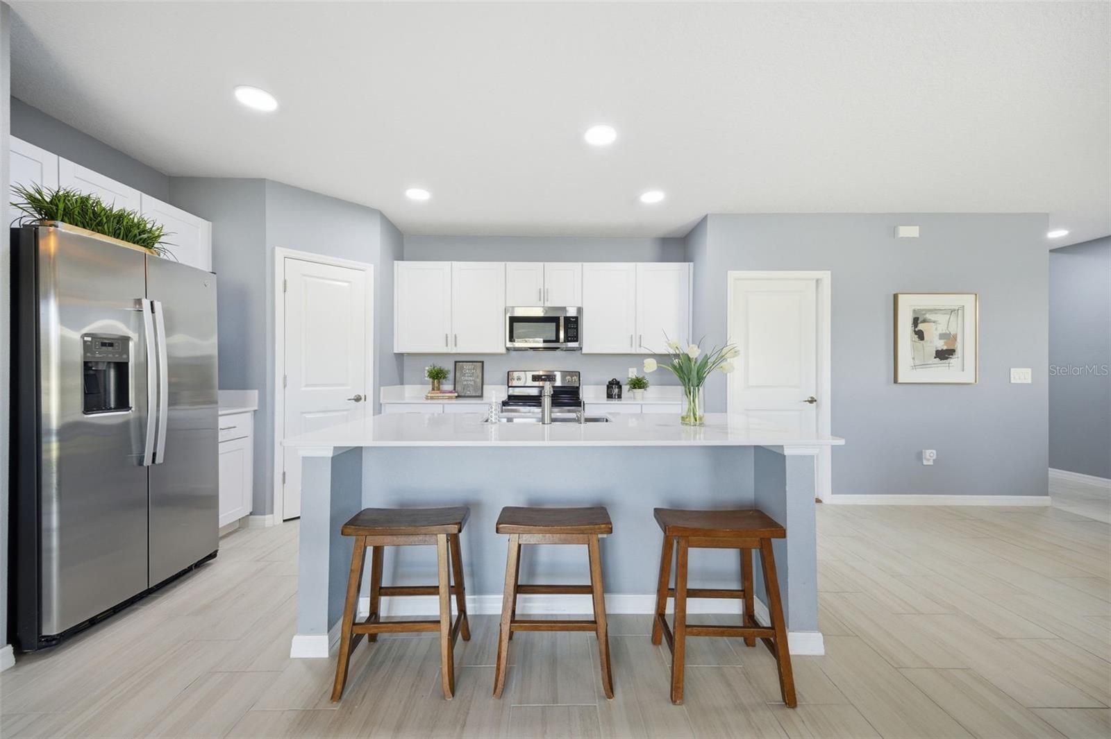 PARK EAST - Residential