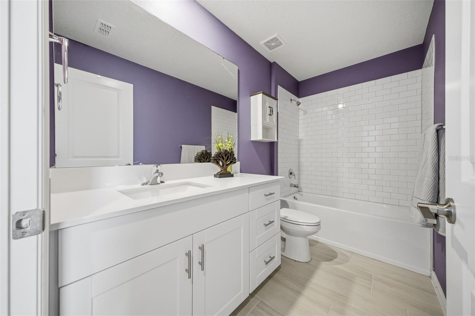 PARK EAST - Residential