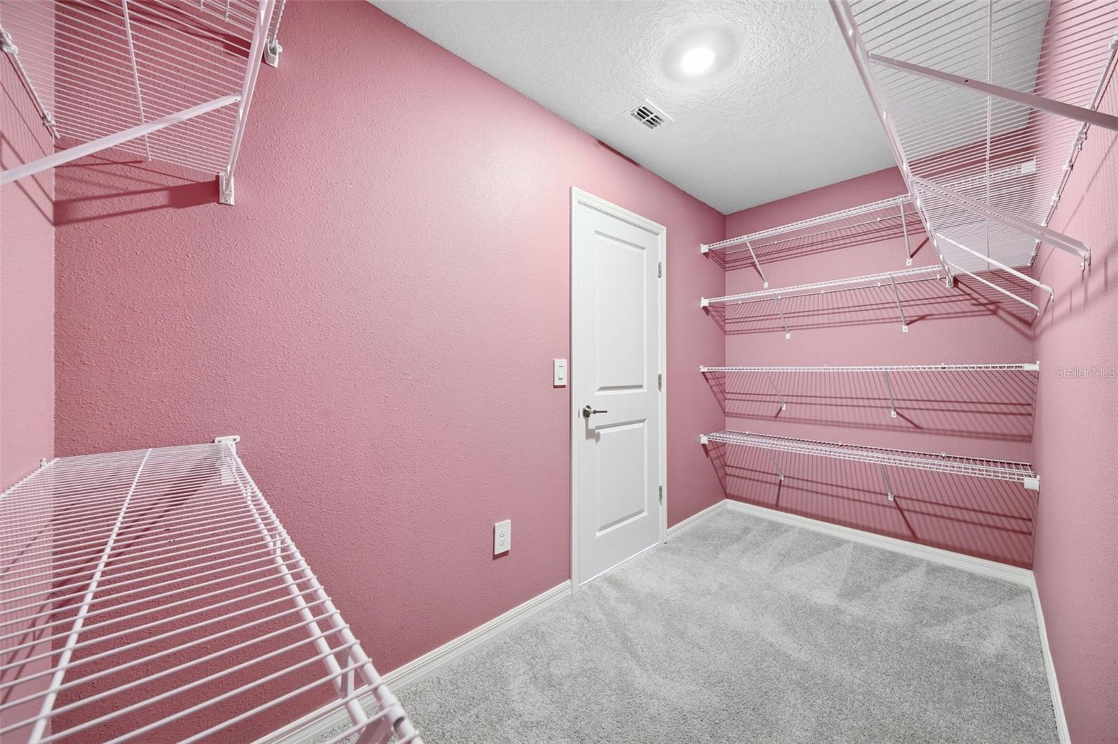 PARK EAST - Residential