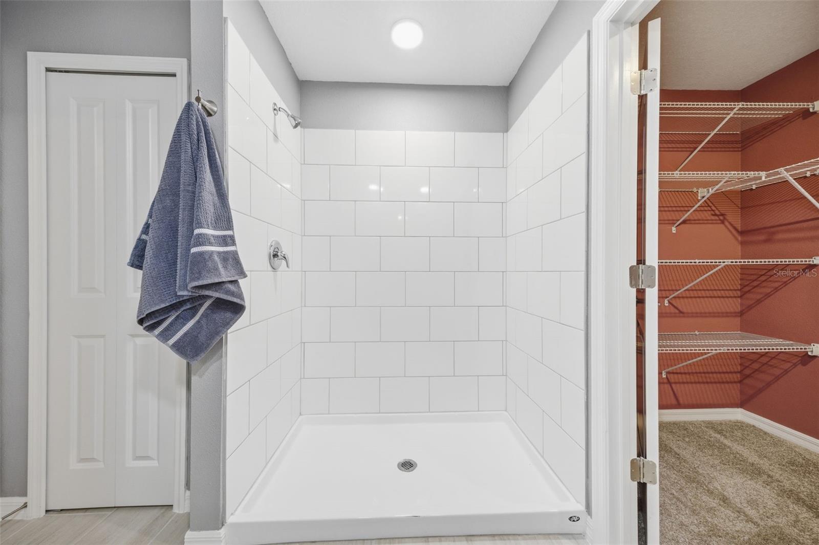 PARK EAST - Residential