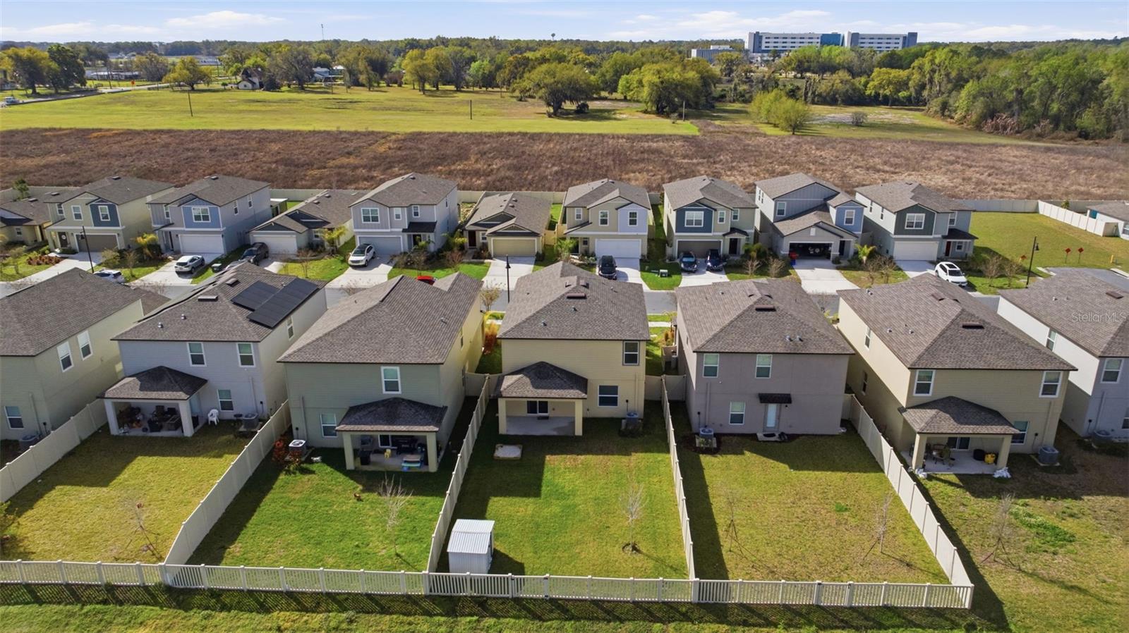 PARK EAST - Residential