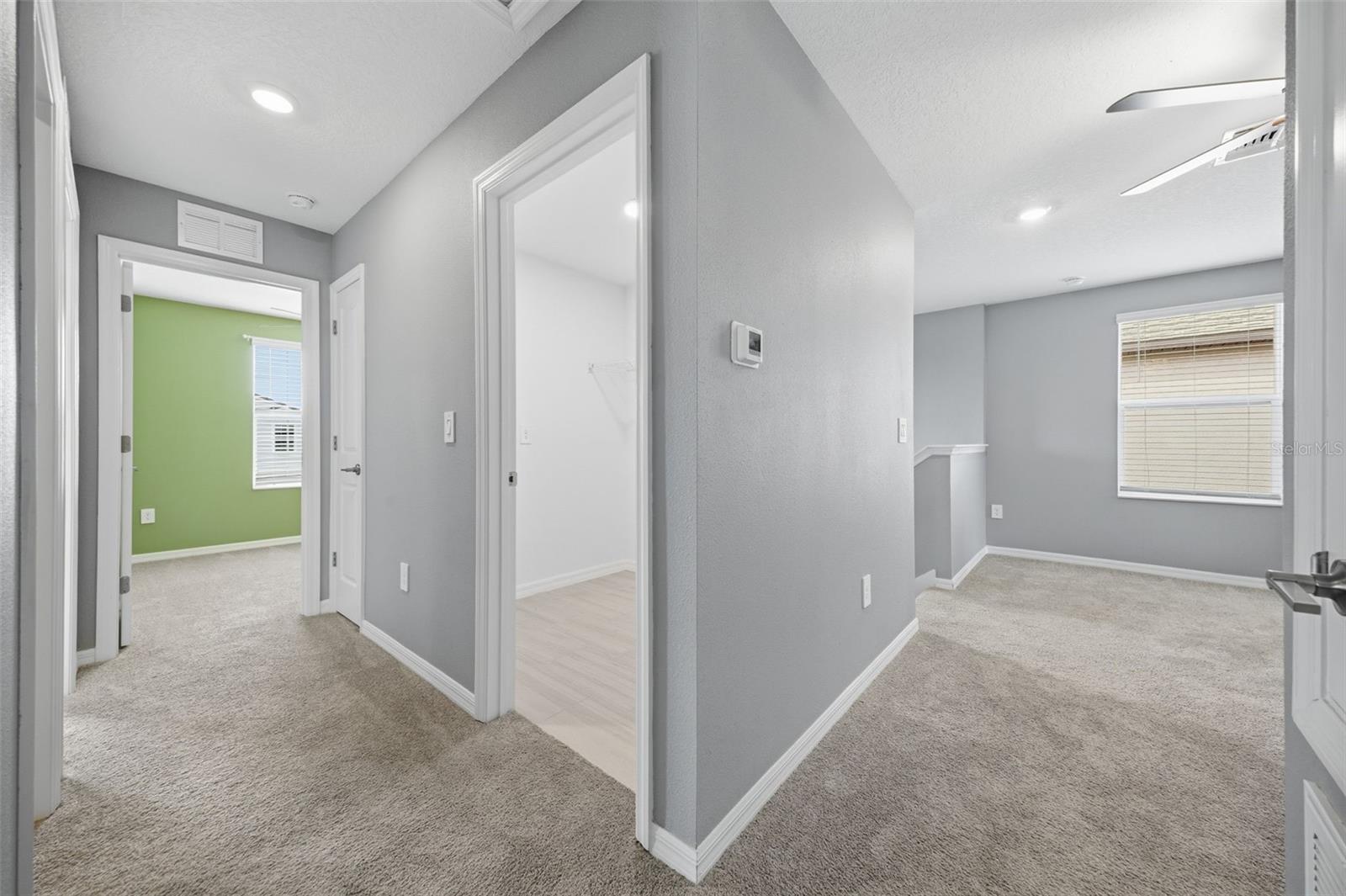 PARK EAST - Residential