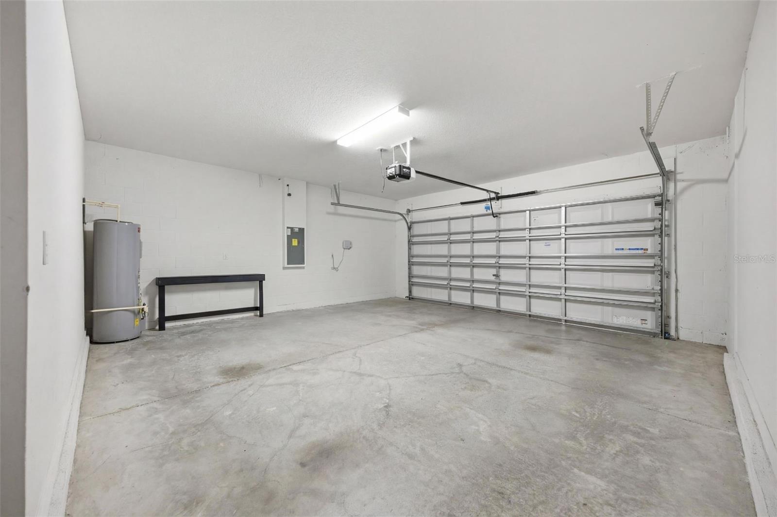 PARK EAST - Residential