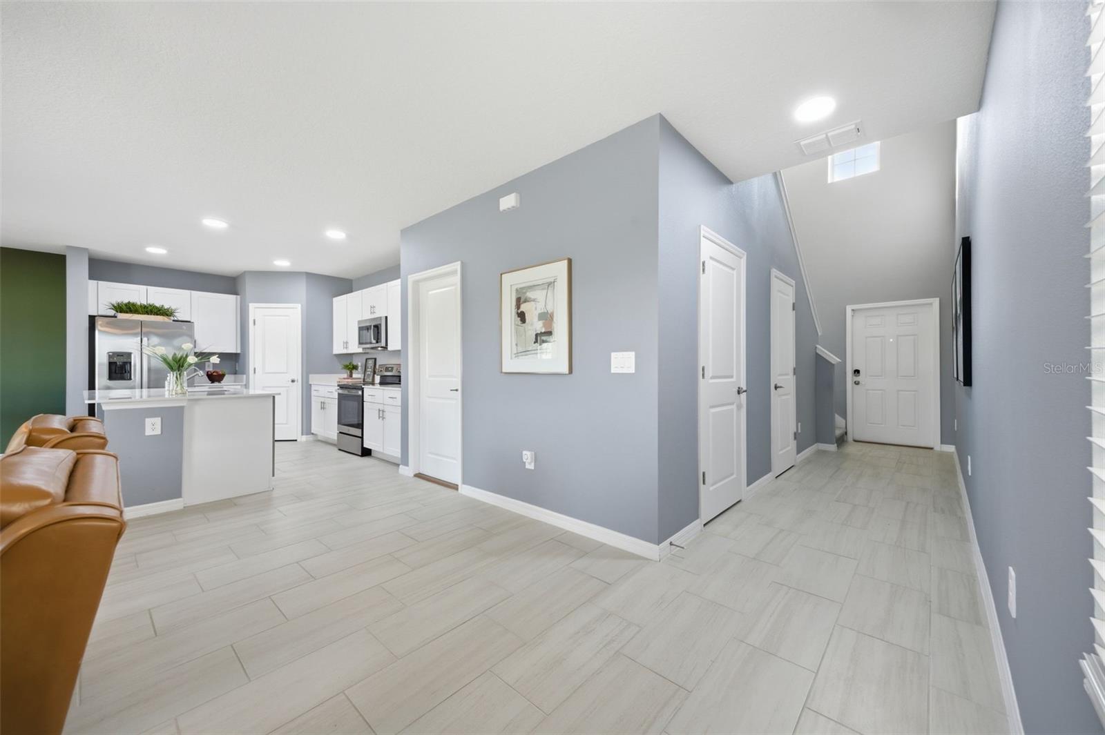 PARK EAST - Residential