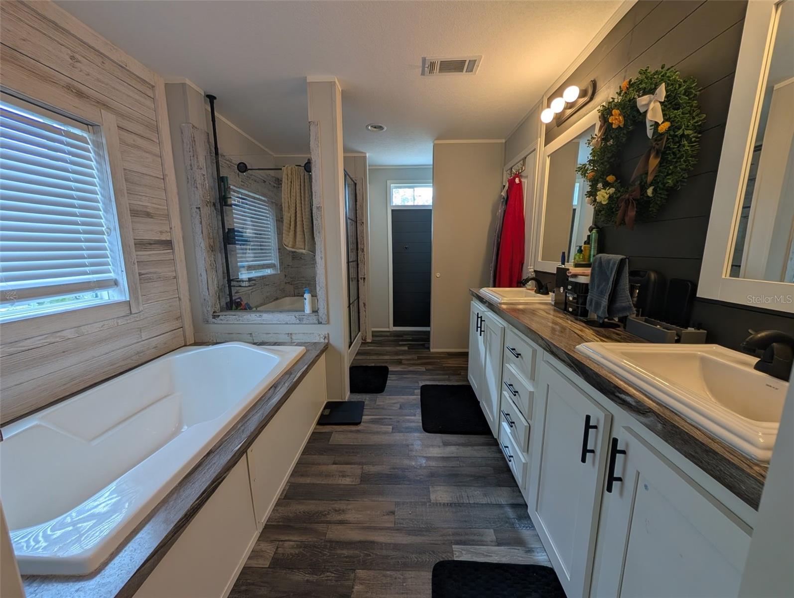 WILLISTON HIGHLANDS UNIT 7 - Residential