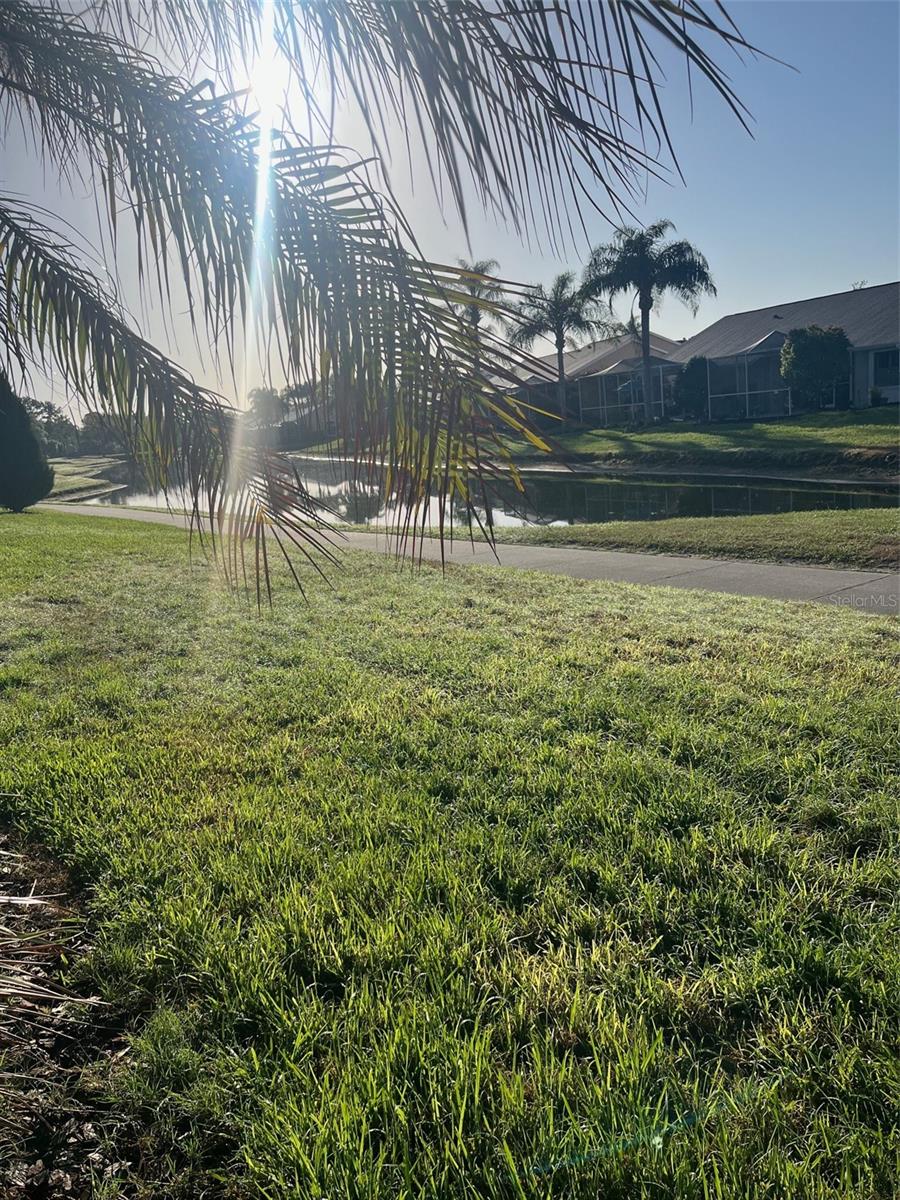 GROVES PH 02 CLUB VILLAS - Residential