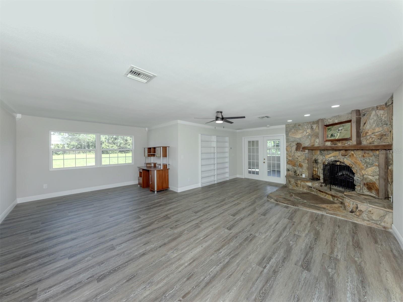 RAINBOW RANCH ACRES - Residential
