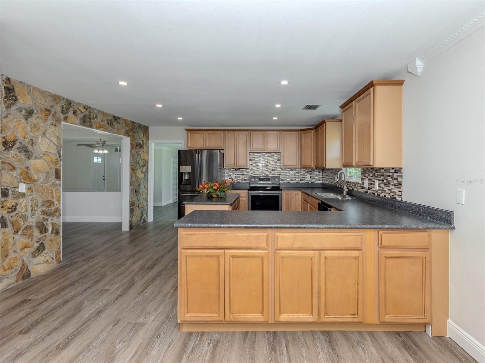 RAINBOW RANCH ACRES - Residential