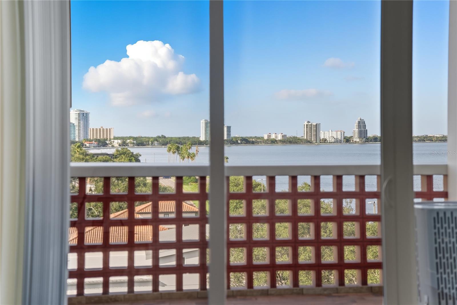 BAYSHORE TOWERS A CONDO - Residential