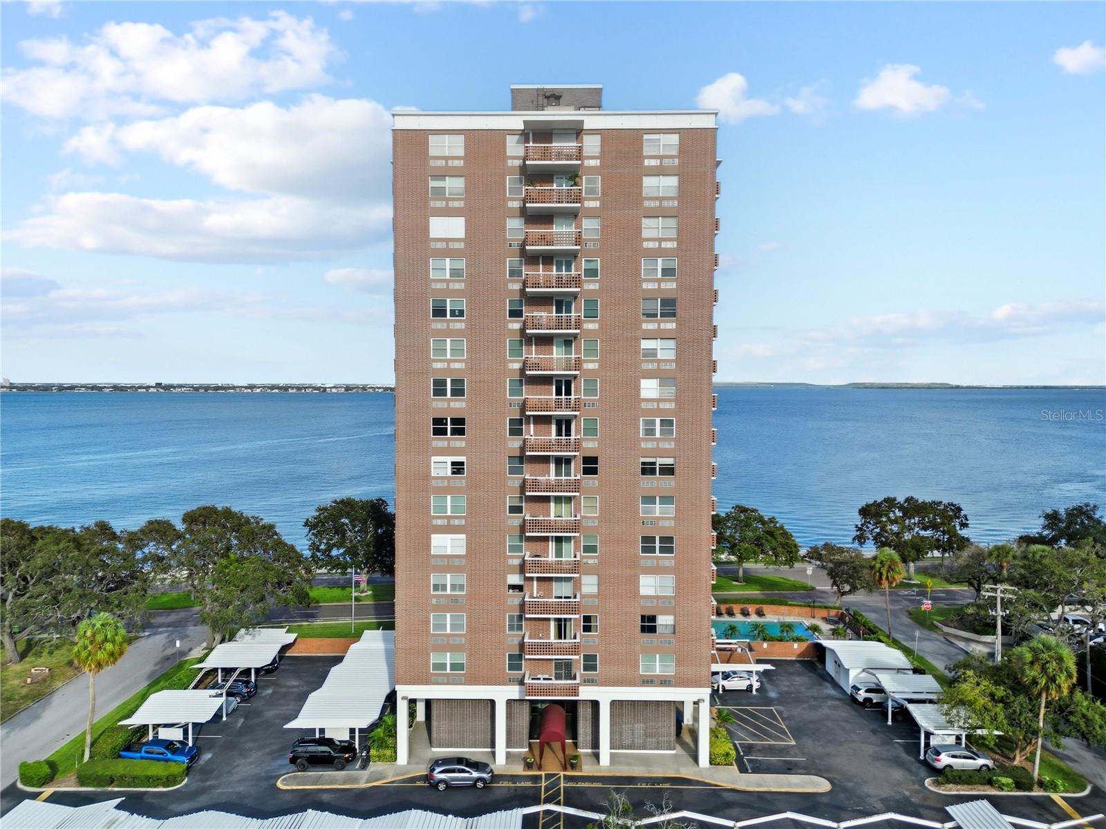 BAYSHORE TOWERS A CONDO - Residential