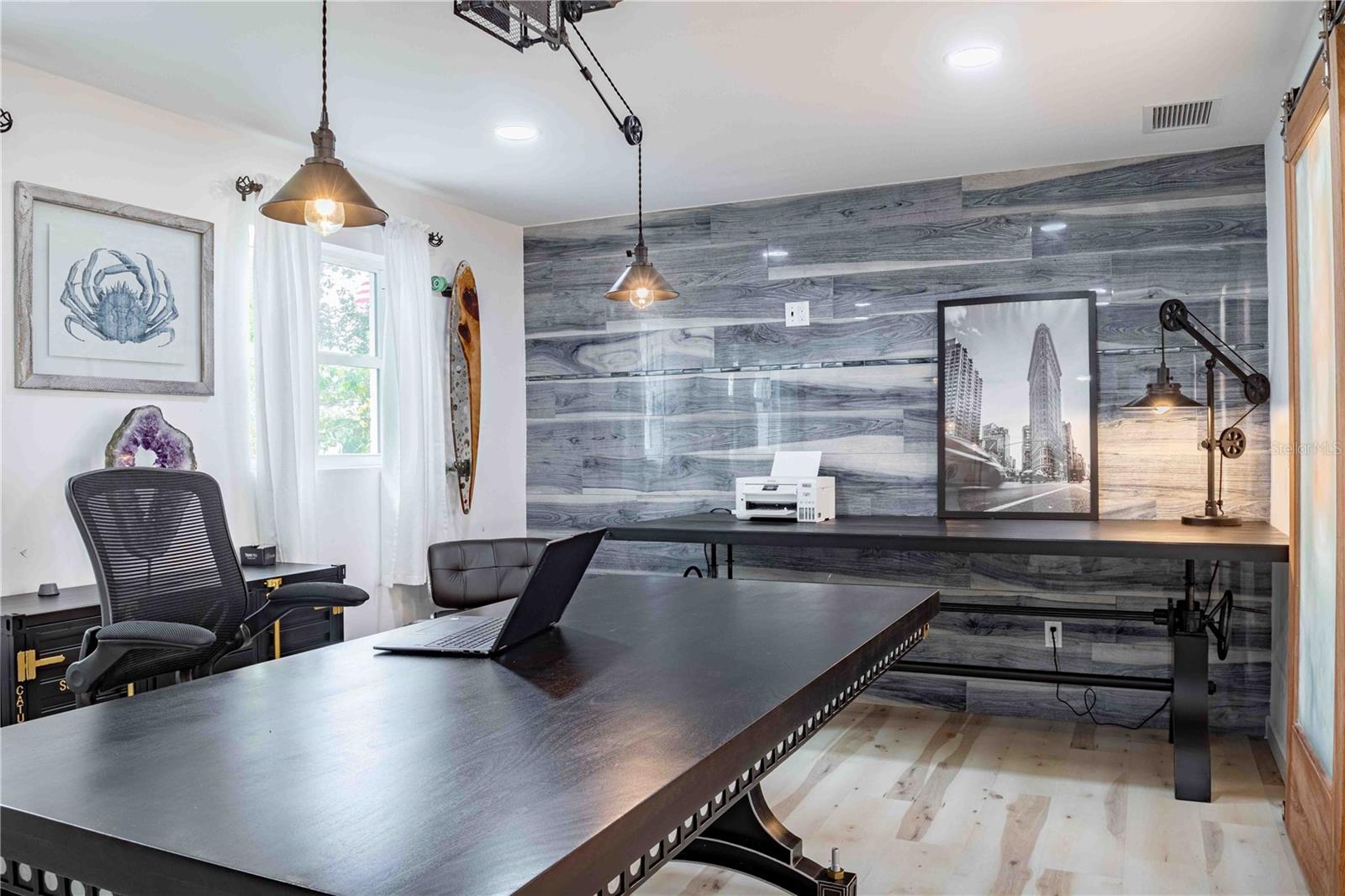 HAWKS PARK CO - Residential