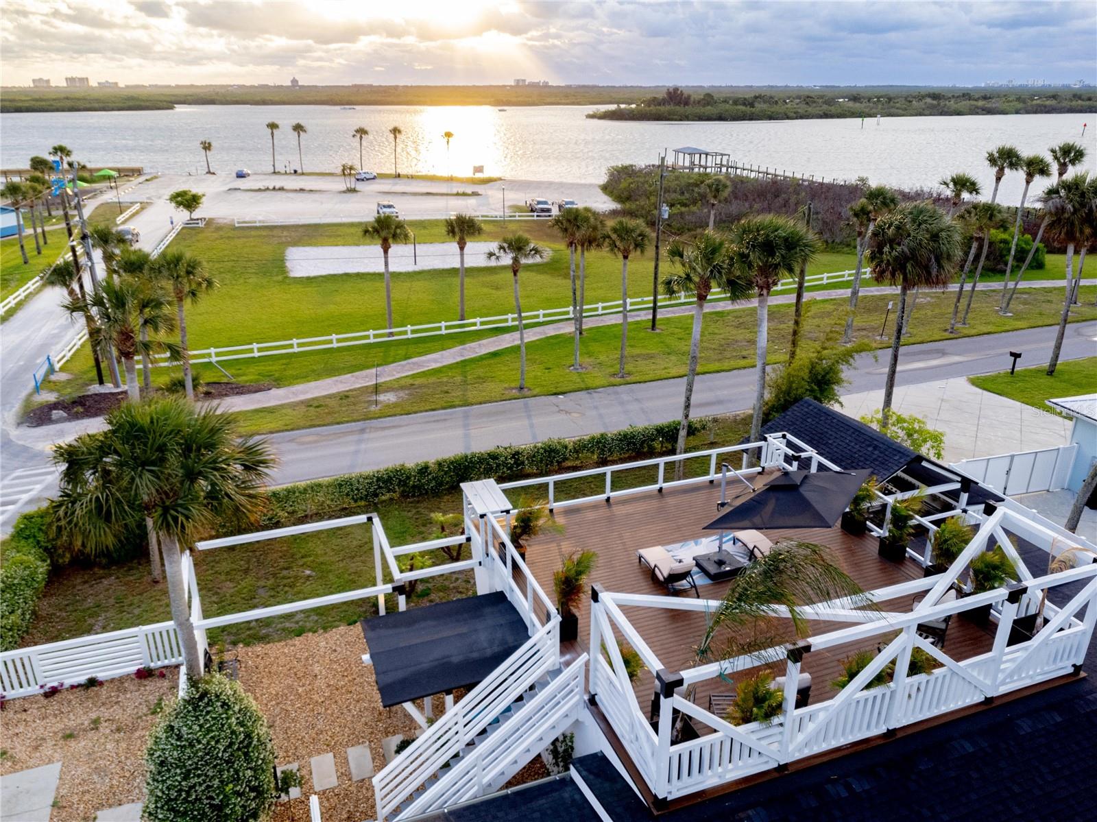 HAWKS PARK CO - Residential