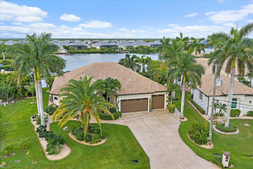 Photo of 15172 Leipzig Circle, Port Charlotte, FL 33981 (MLS # A4701900)