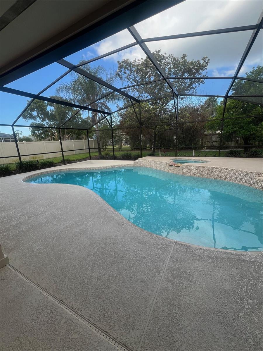 LAFAYETTE FOREST - Residential