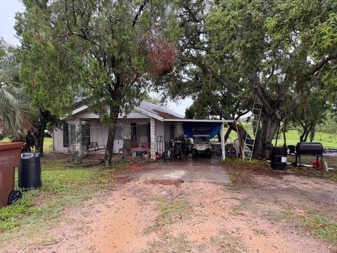 4011 E ROBINSON DRIVE HAINES CITY FL 33844