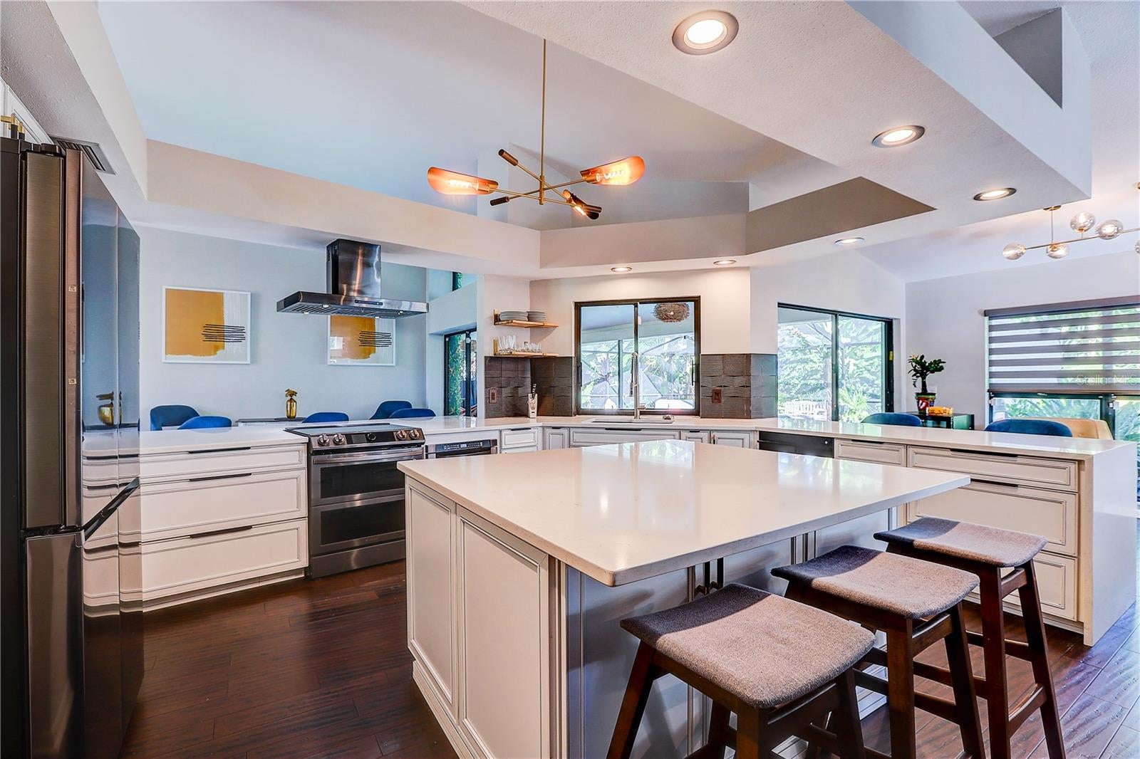 3929 BUCKINGHAM LOOP DRIVE