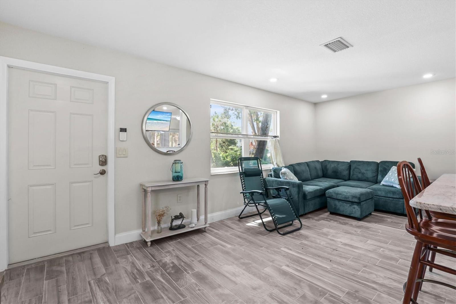 PALM GROVE COLONY - Residential