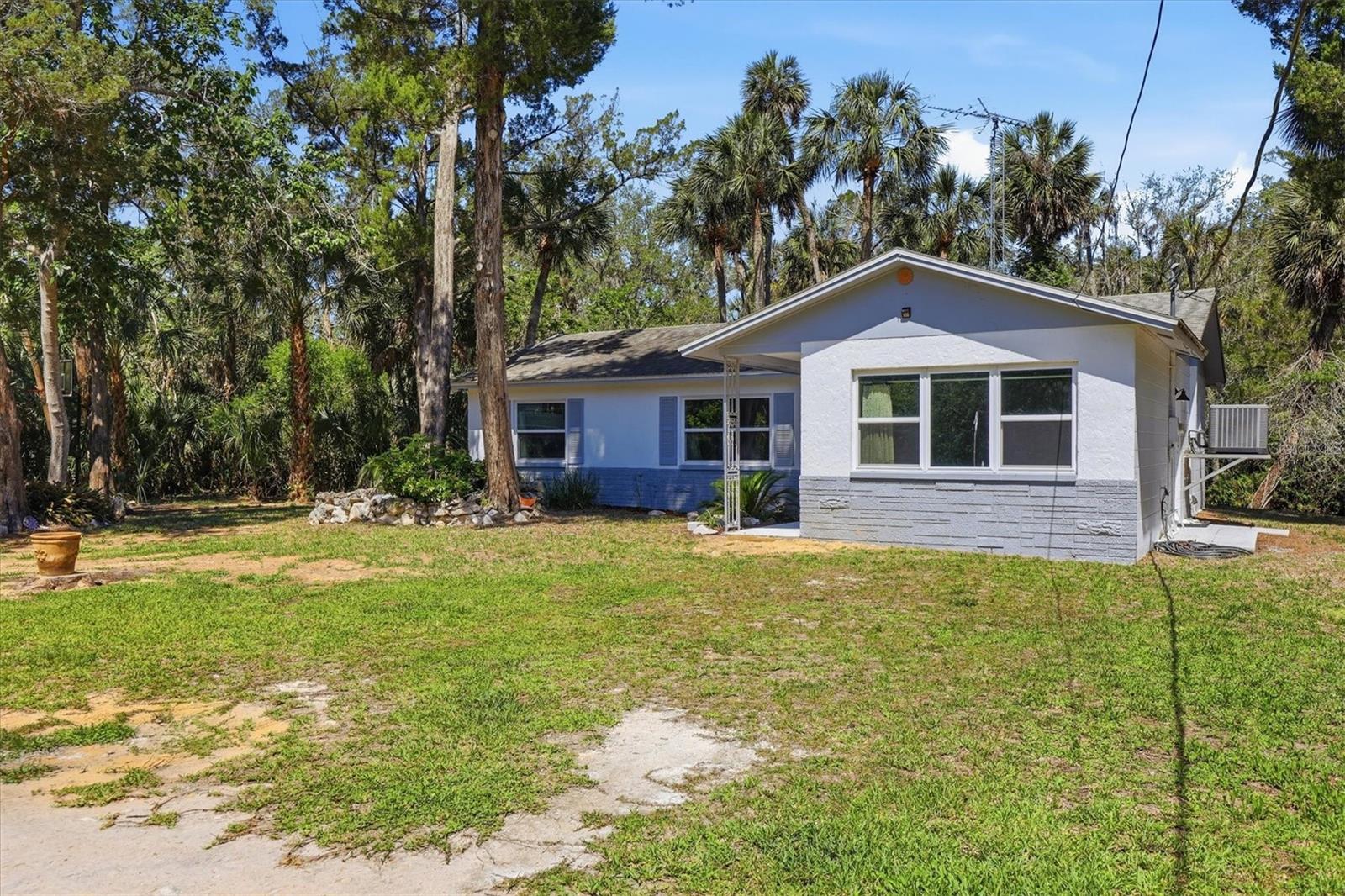 PALM GROVE COLONY - Residential