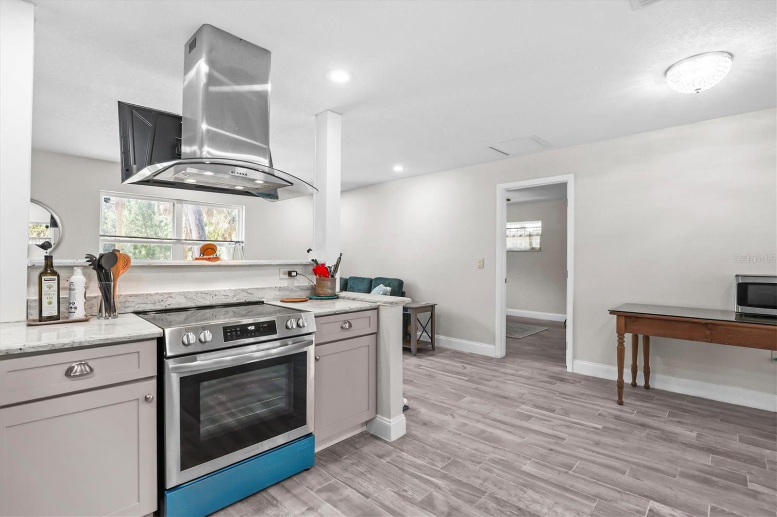 PALM GROVE COLONY - Residential