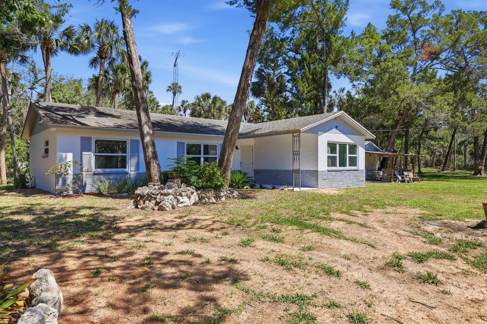PALM GROVE COLONY - Residential