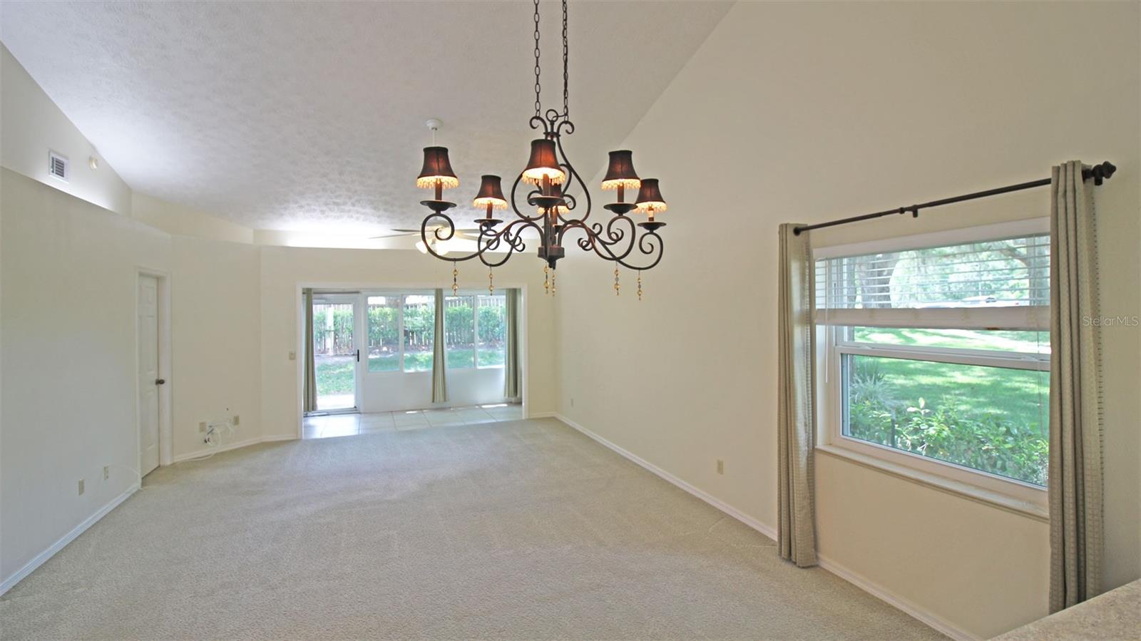 WINDERMERE PH 01 - Residential