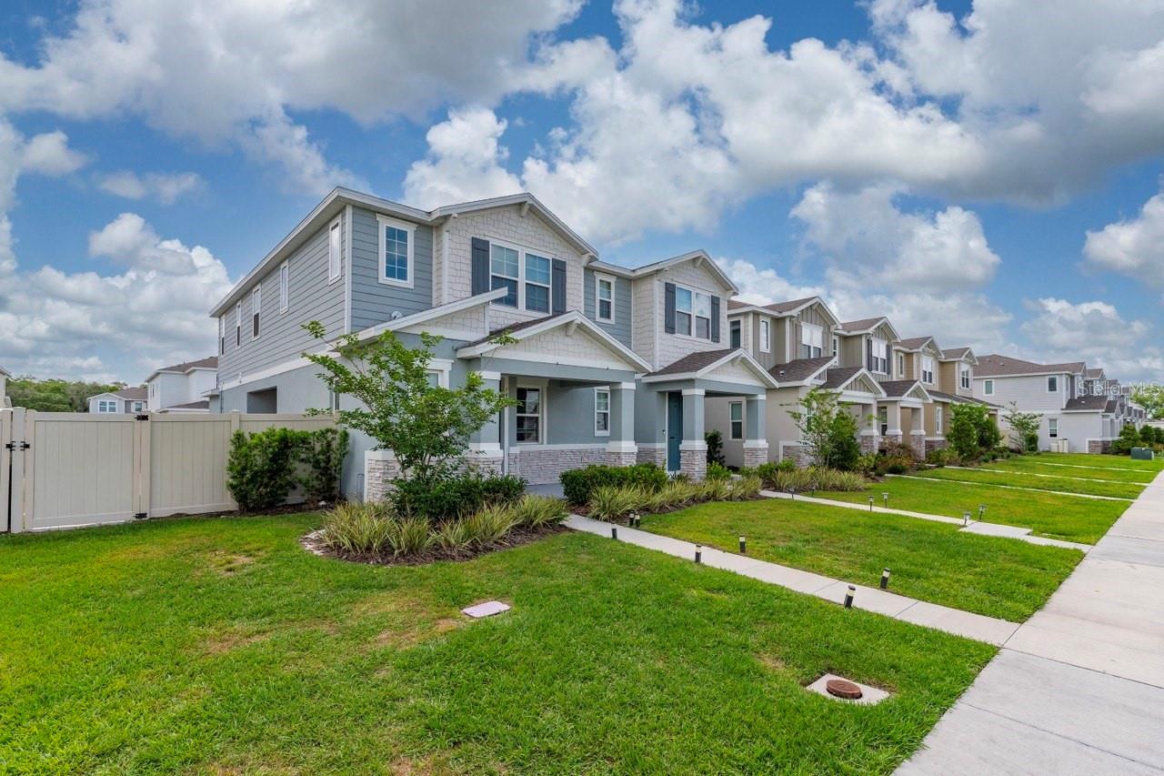 1487 AXEL GRAESON AVENUE