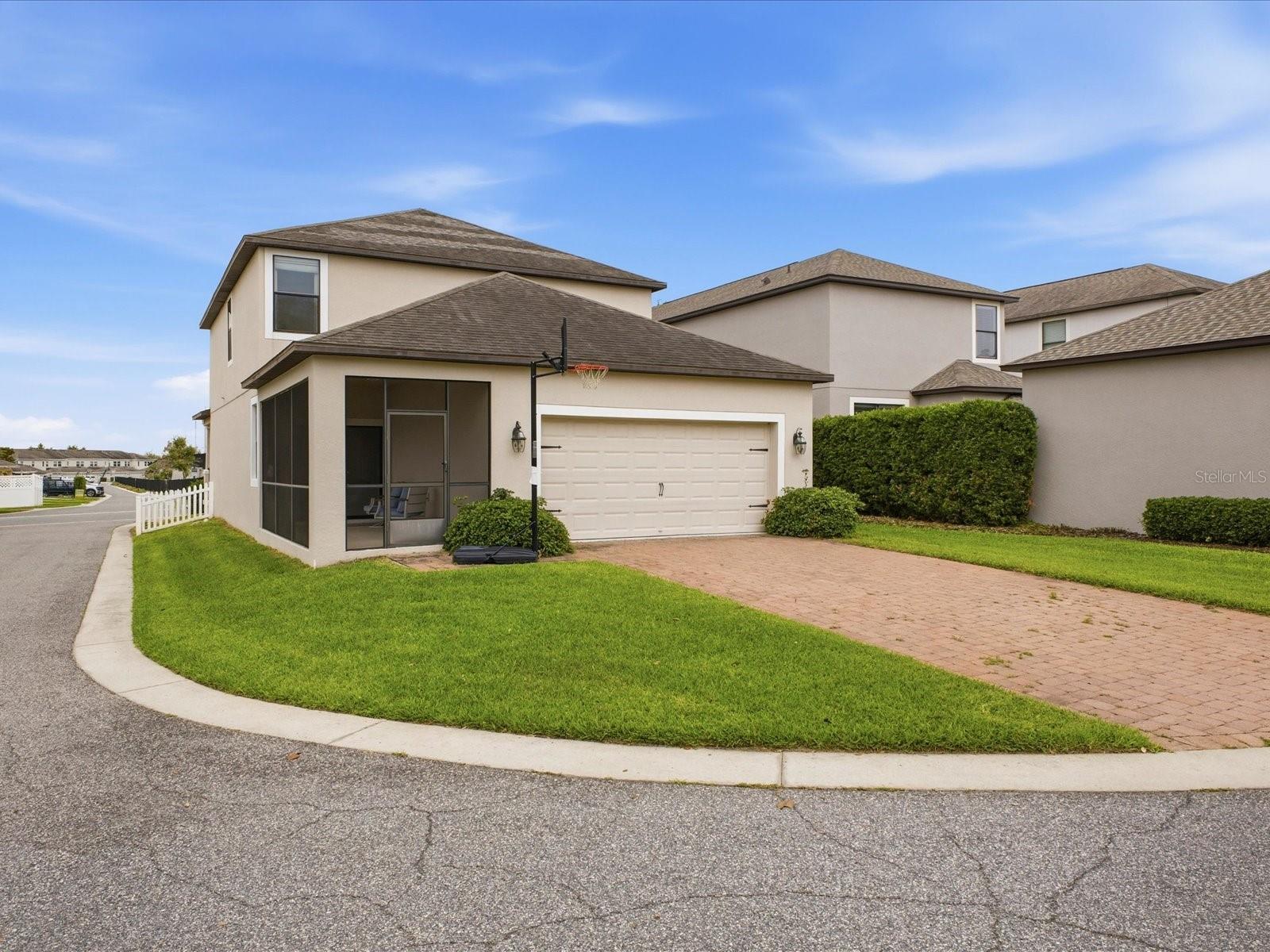 15401 PORTER ROAD