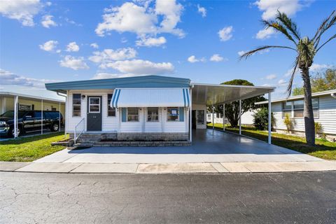 Photo of 12651 Seminole Boulevard #2O, Largo, FL 33778 (MLS # TB8357330)