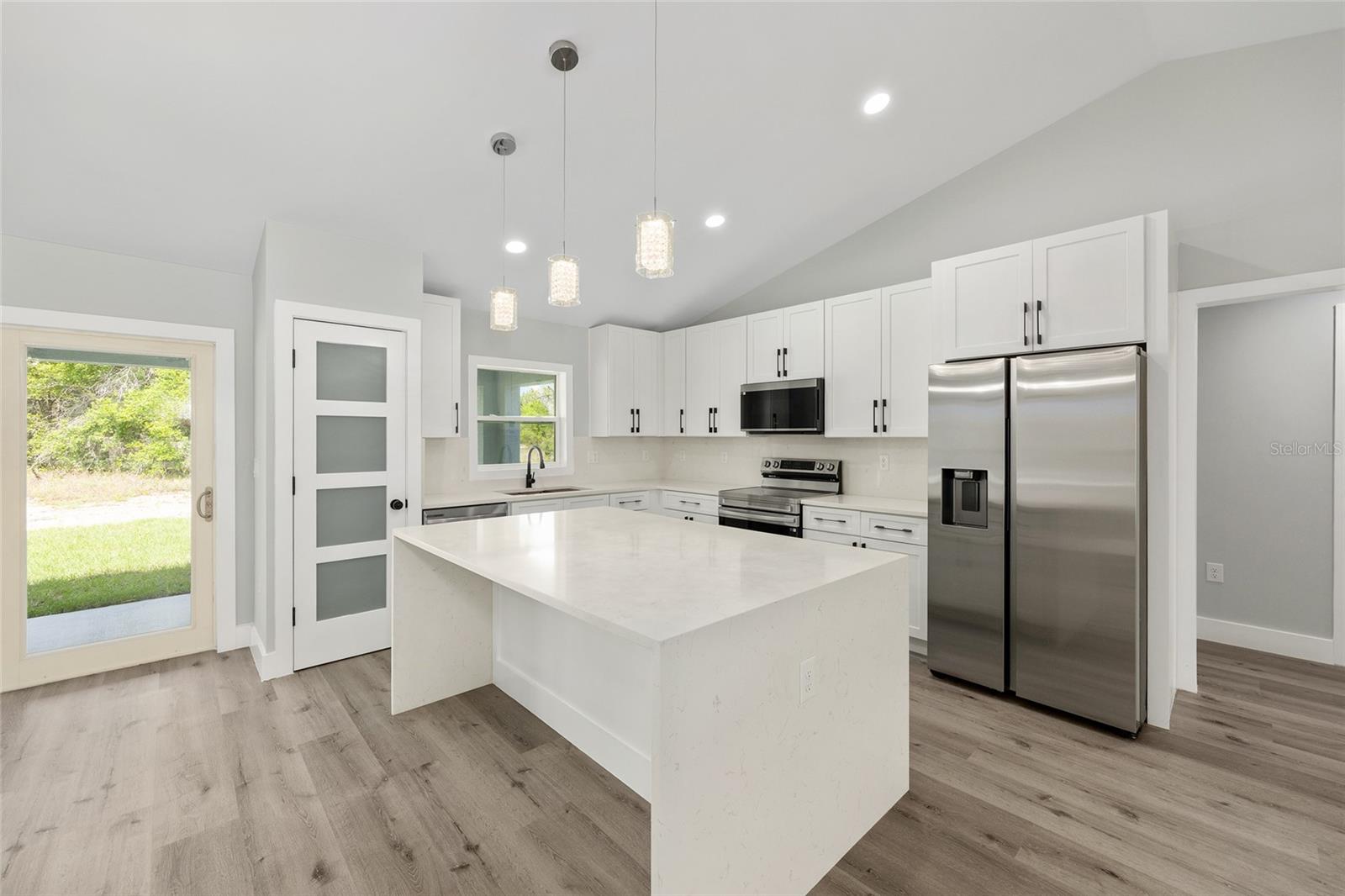 SILVER SPGS SHORES UN 35 - Residential