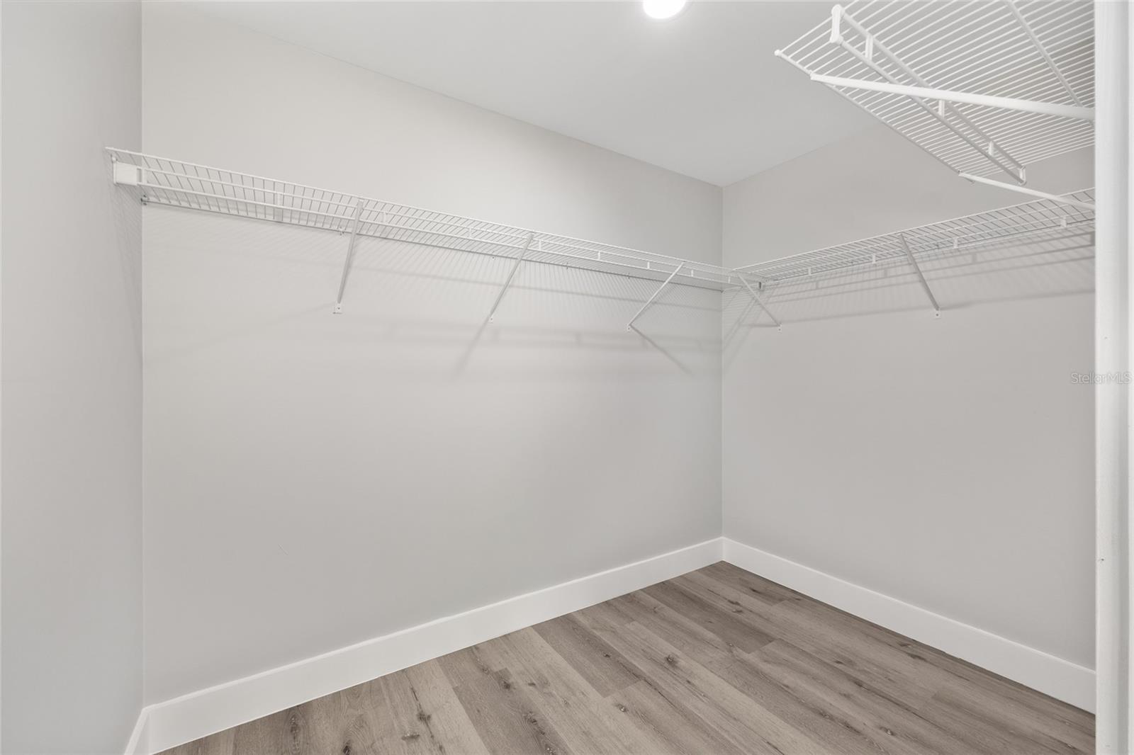 SILVER SPGS SHORES UN 35 - Residential