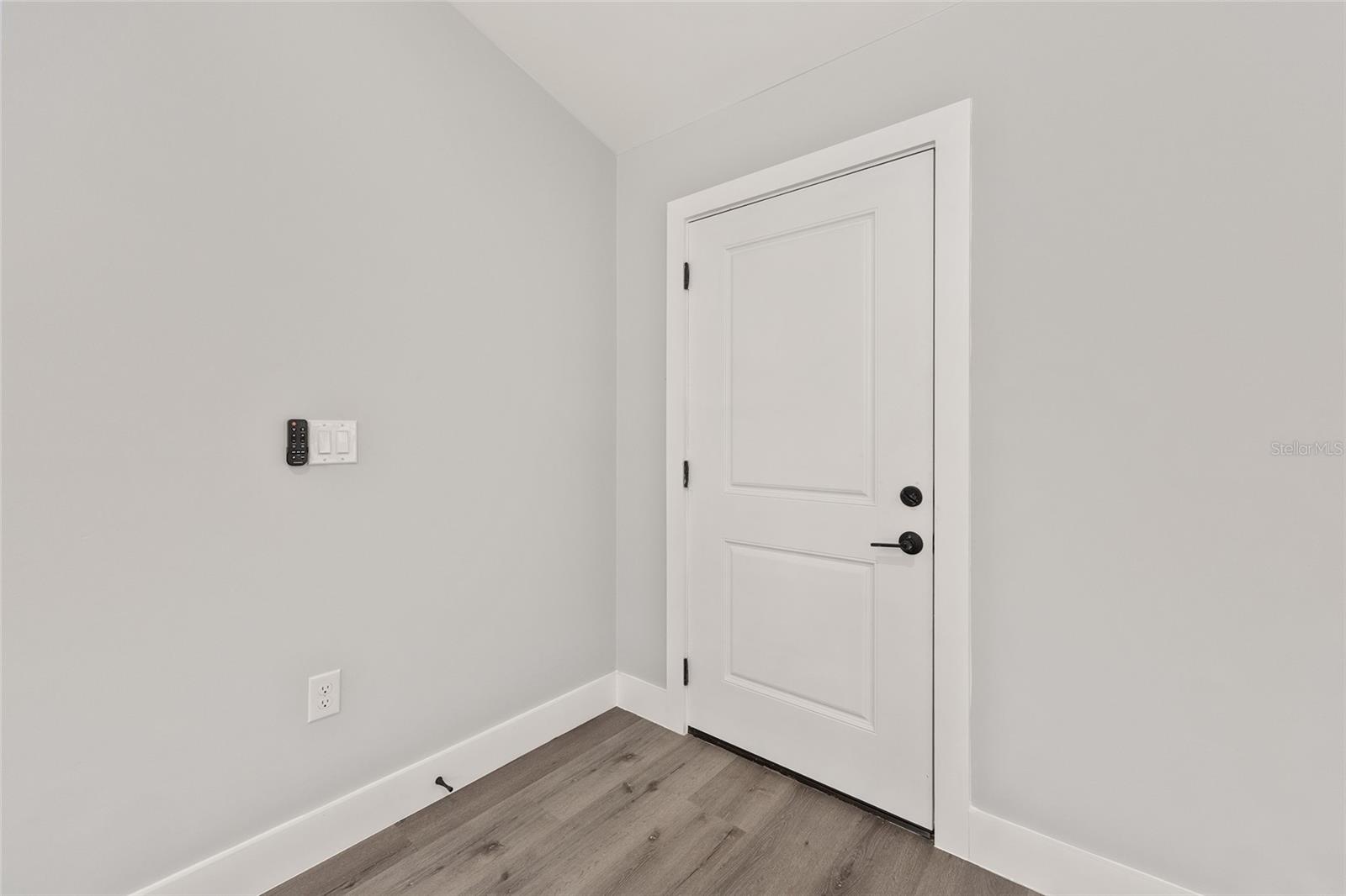 SILVER SPGS SHORES UN 35 - Residential