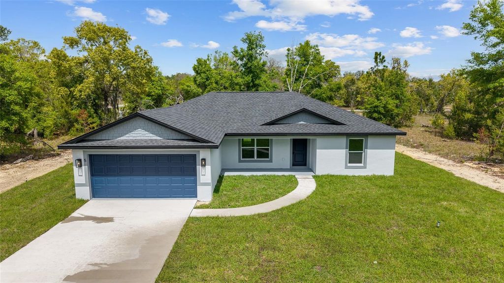 Photo of 5 Malauka Loop Track, Ocklawaha, FL 32179 (MLS # OM721829)