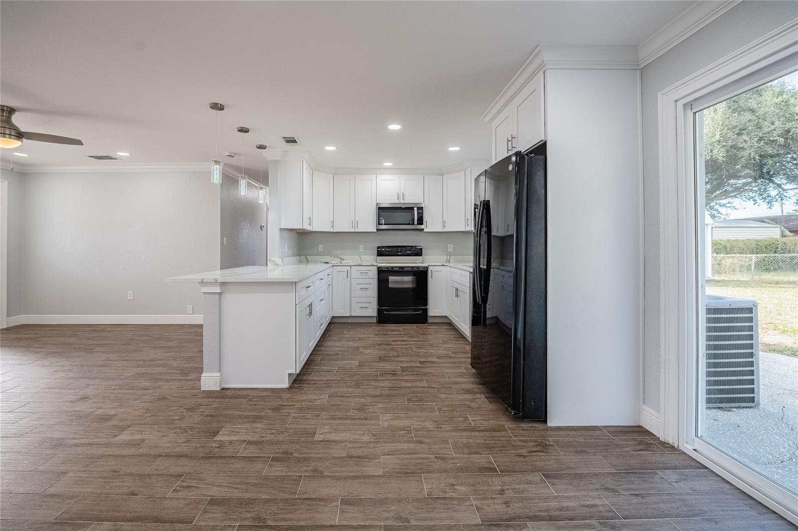 GORDON HEIGHTS PH 04 - Residential