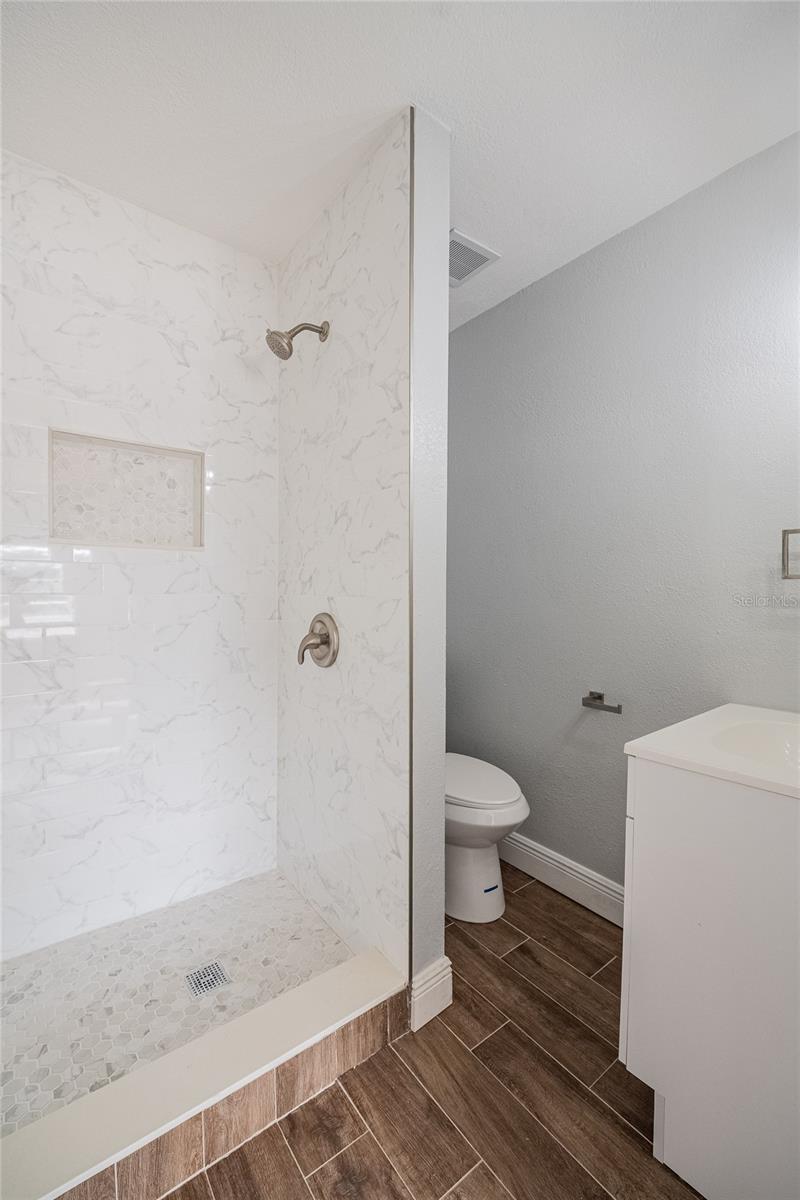 GORDON HEIGHTS PH 04 - Residential