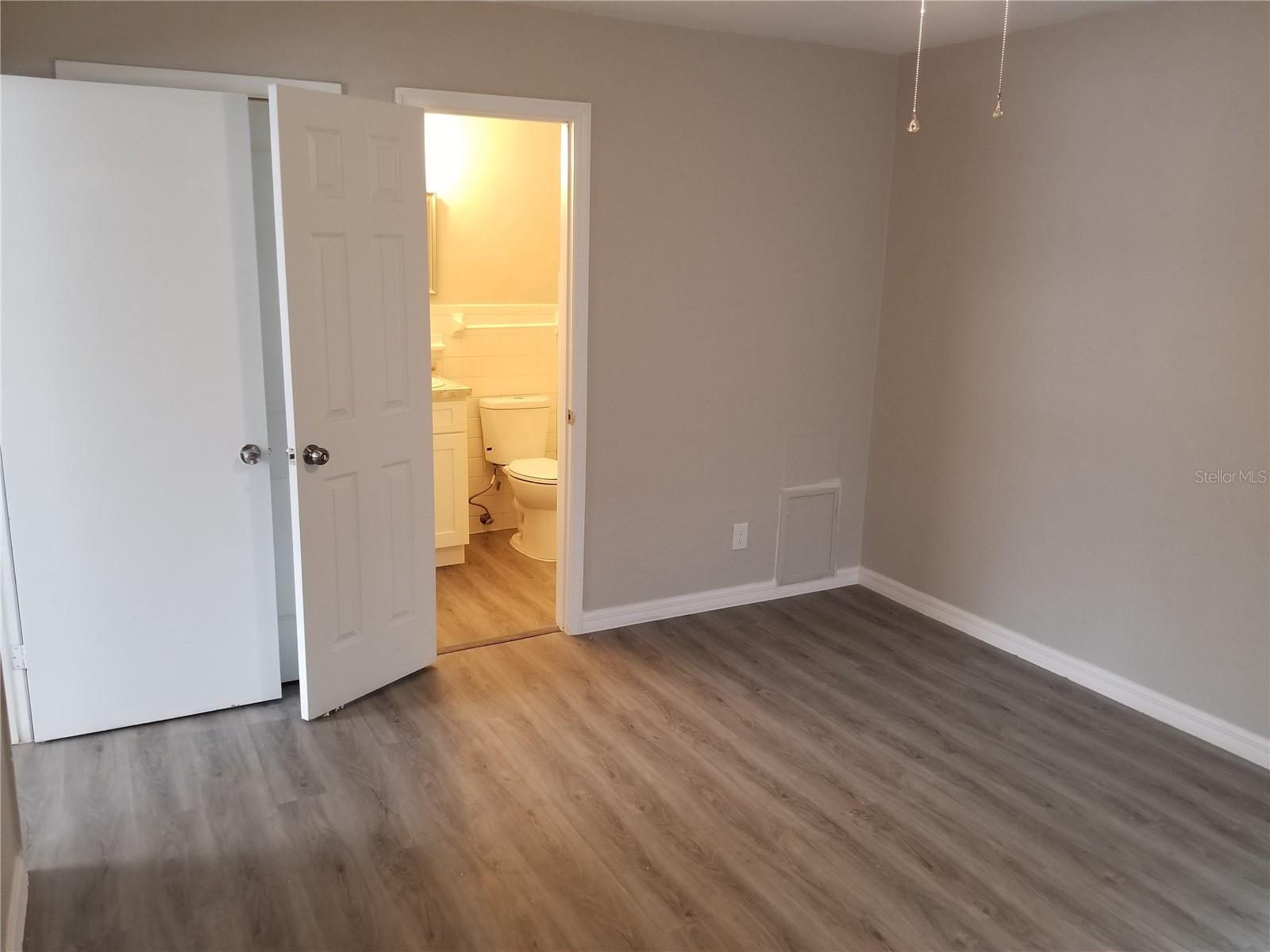 UPTOWN - Residential Lease