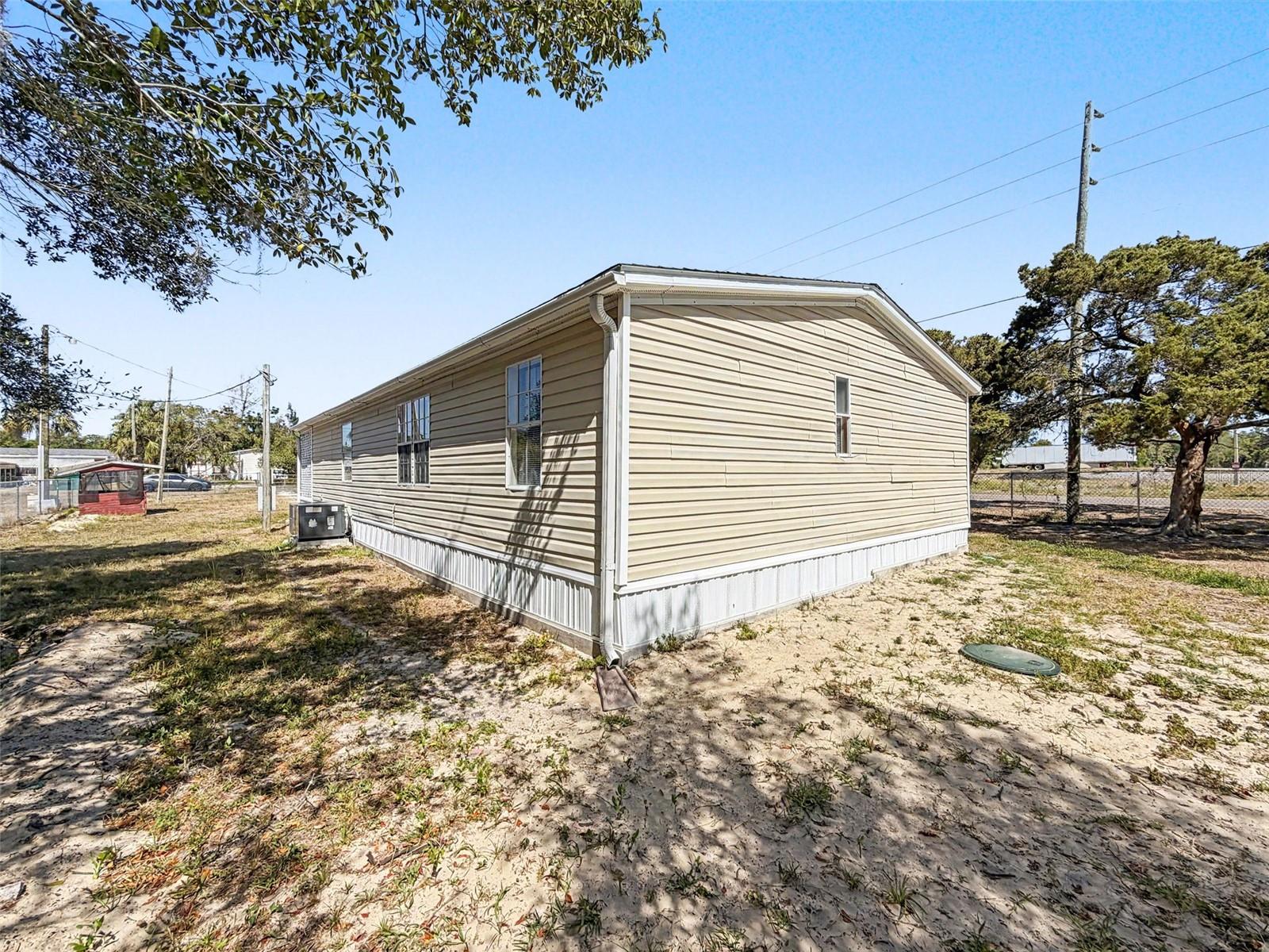 HUDSON HILLS - Residential