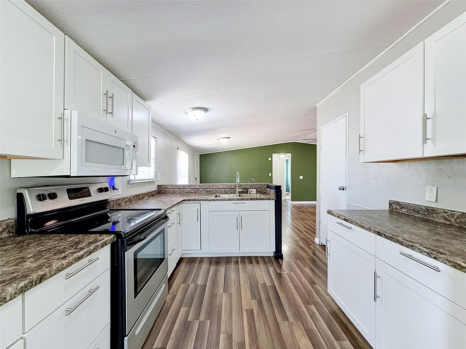 HUDSON HILLS - Residential