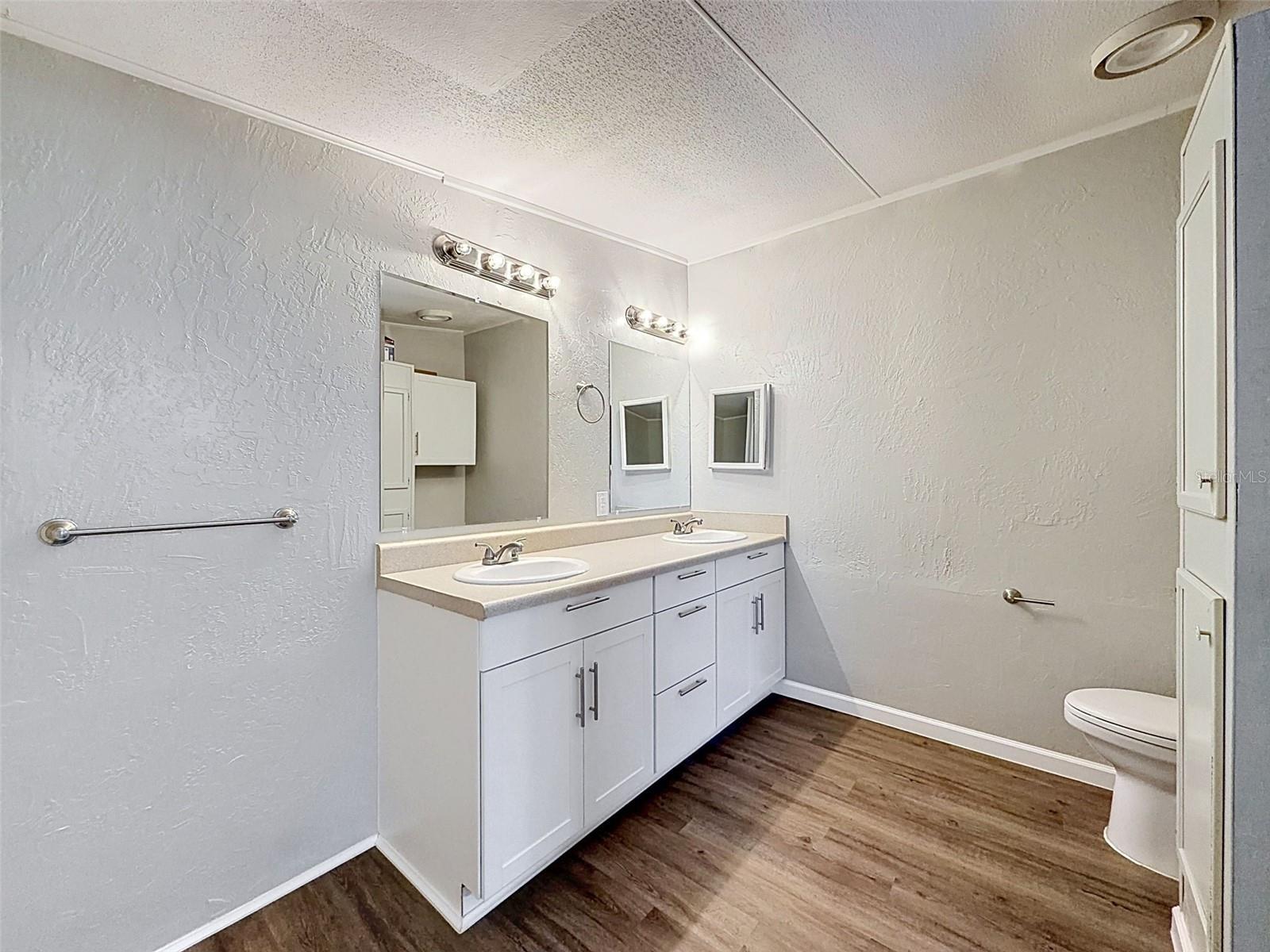 HUDSON HILLS - Residential