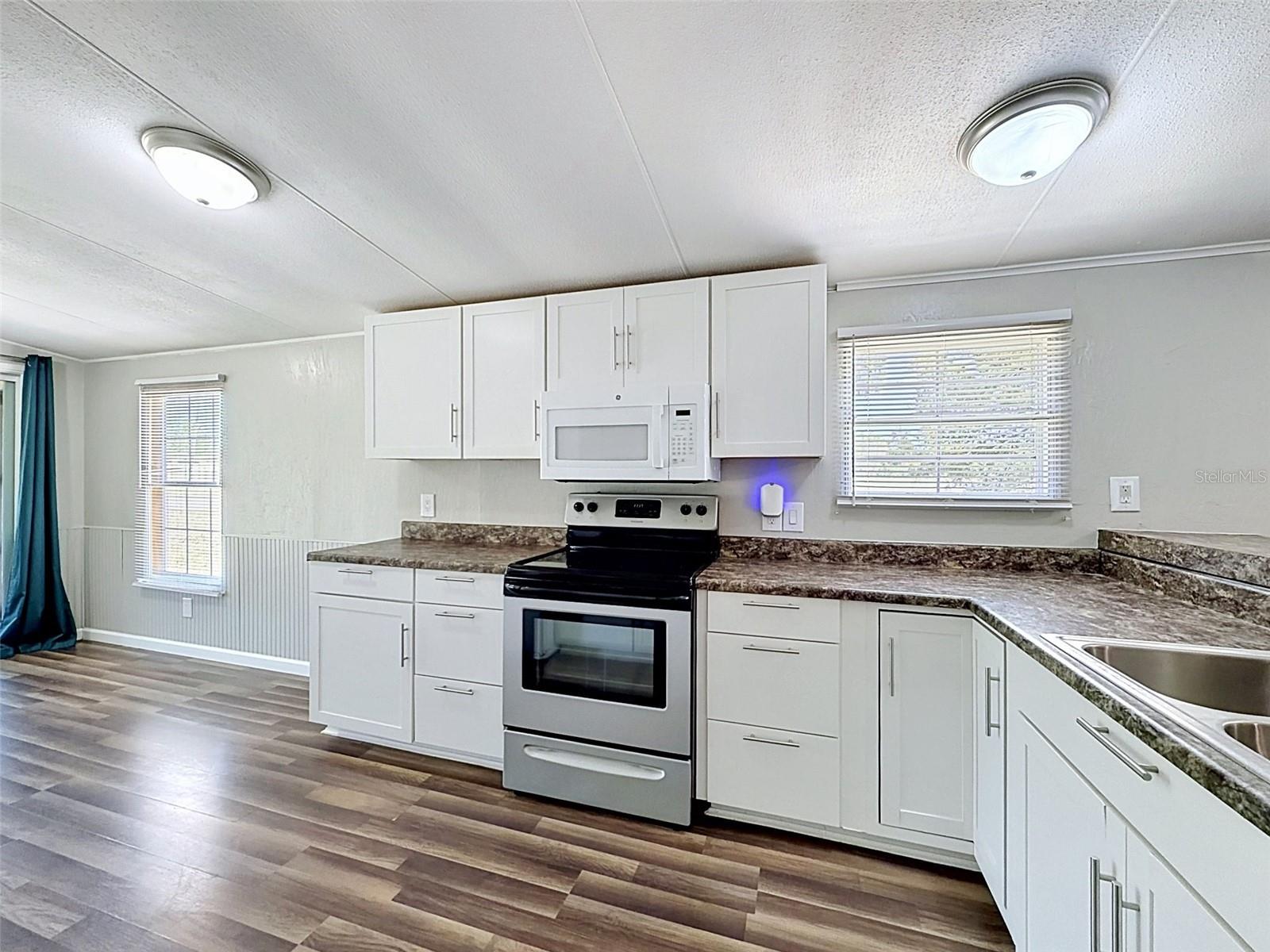 HUDSON HILLS - Residential