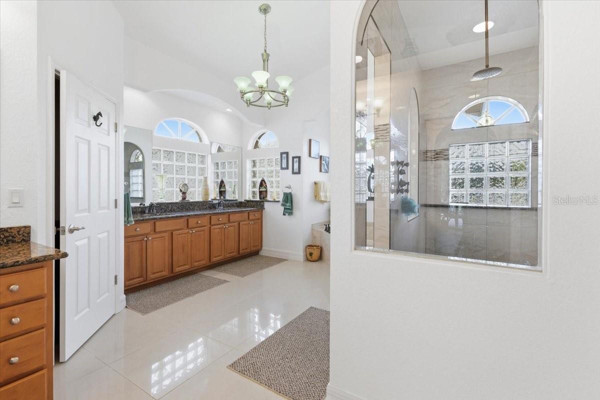 ROTONDA WEST LONG MEADOW - Residential