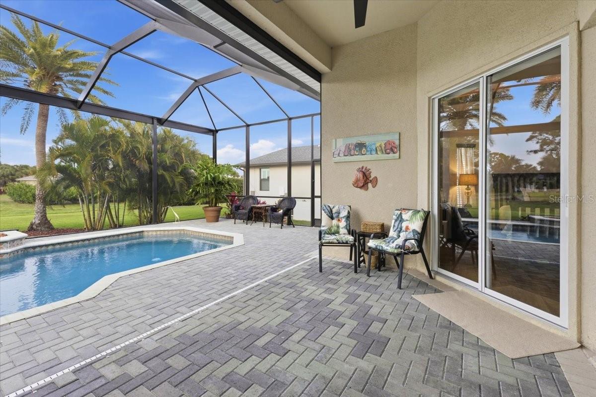 ROTONDA WEST LONG MEADOW - Residential