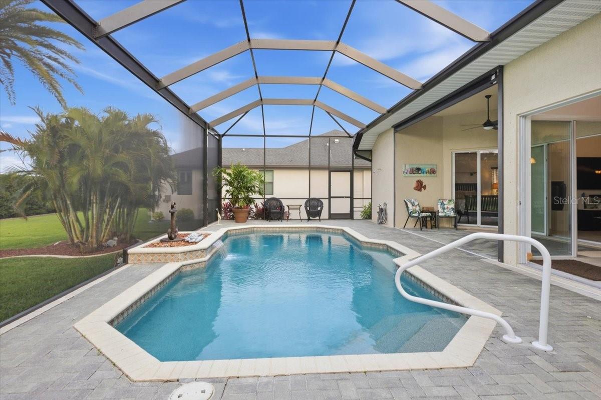 ROTONDA WEST LONG MEADOW - Residential