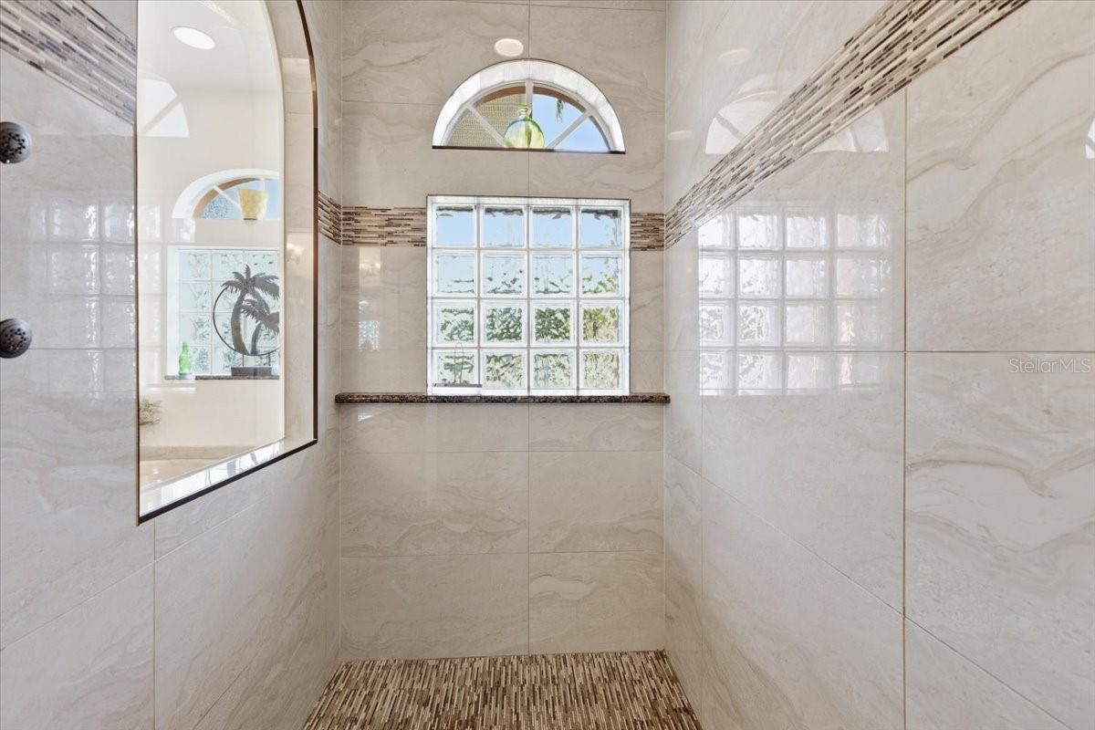 ROTONDA WEST LONG MEADOW - Residential