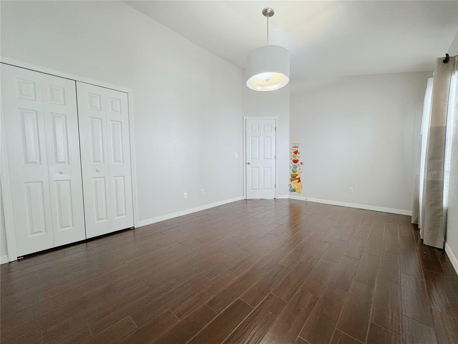 HUNTERS CREEK TRACT 125 - Residential Lease