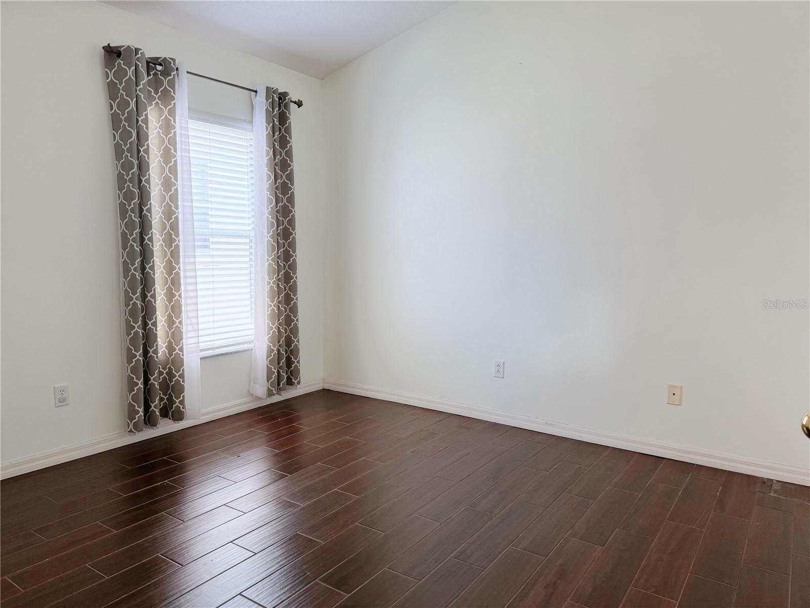 HUNTERS CREEK TRACT 125 - Residential Lease