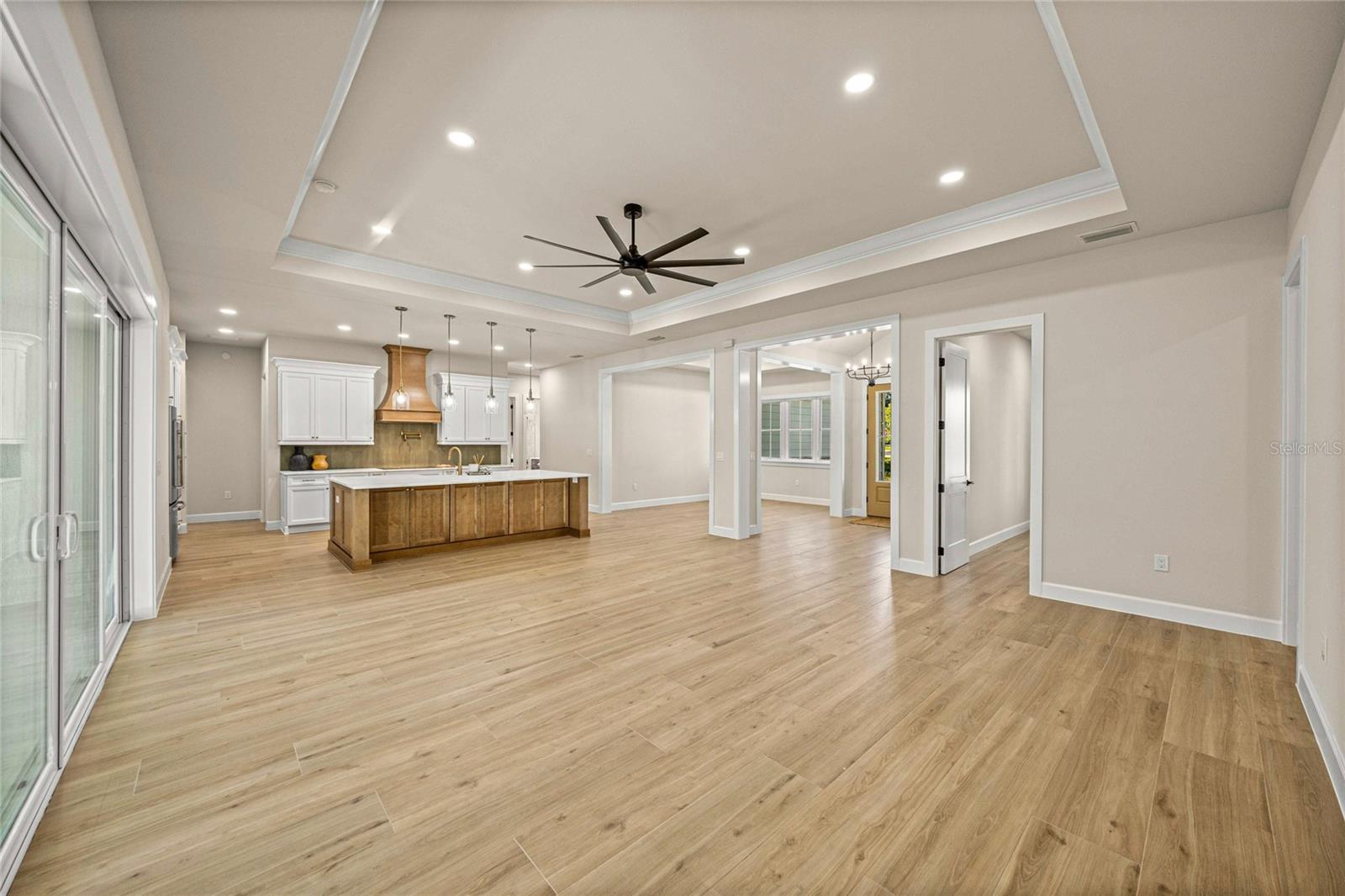 SUMMERSET ESTATE - Residential