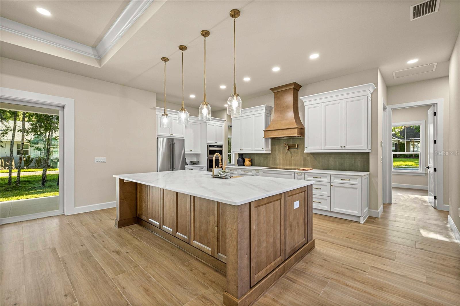 SUMMERSET ESTATE - Residential