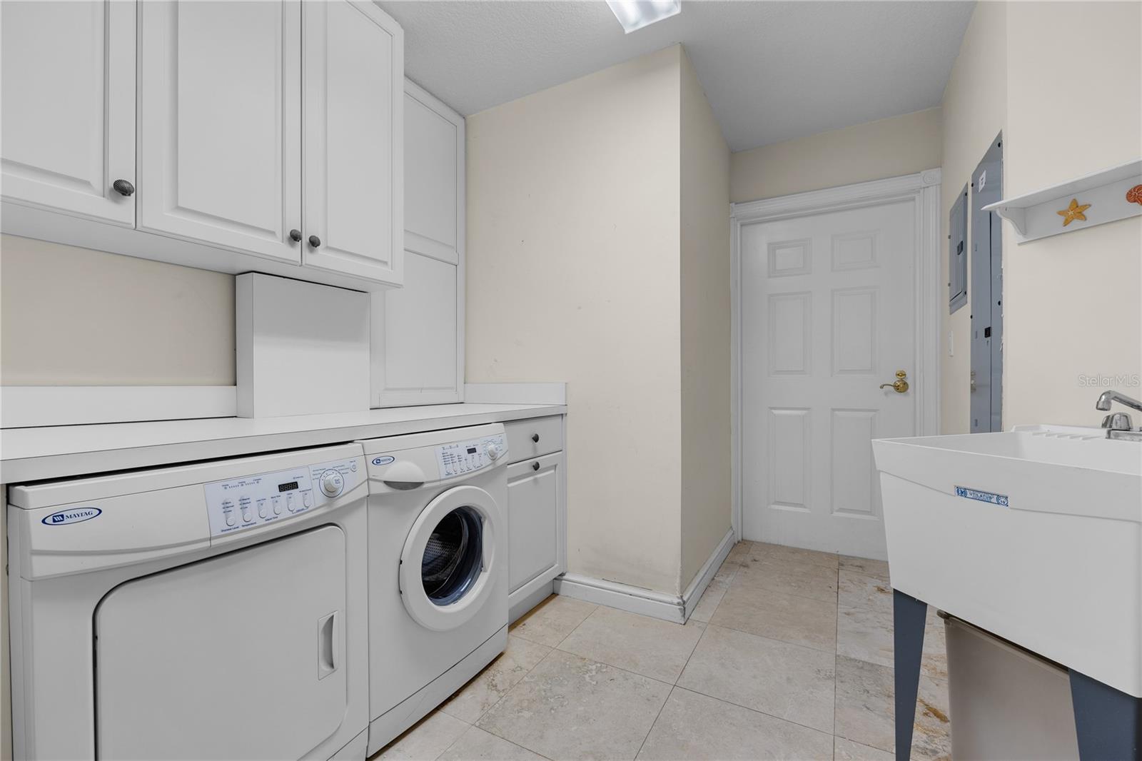 OCEAN CLUB VILLAS SOUTH - Residential