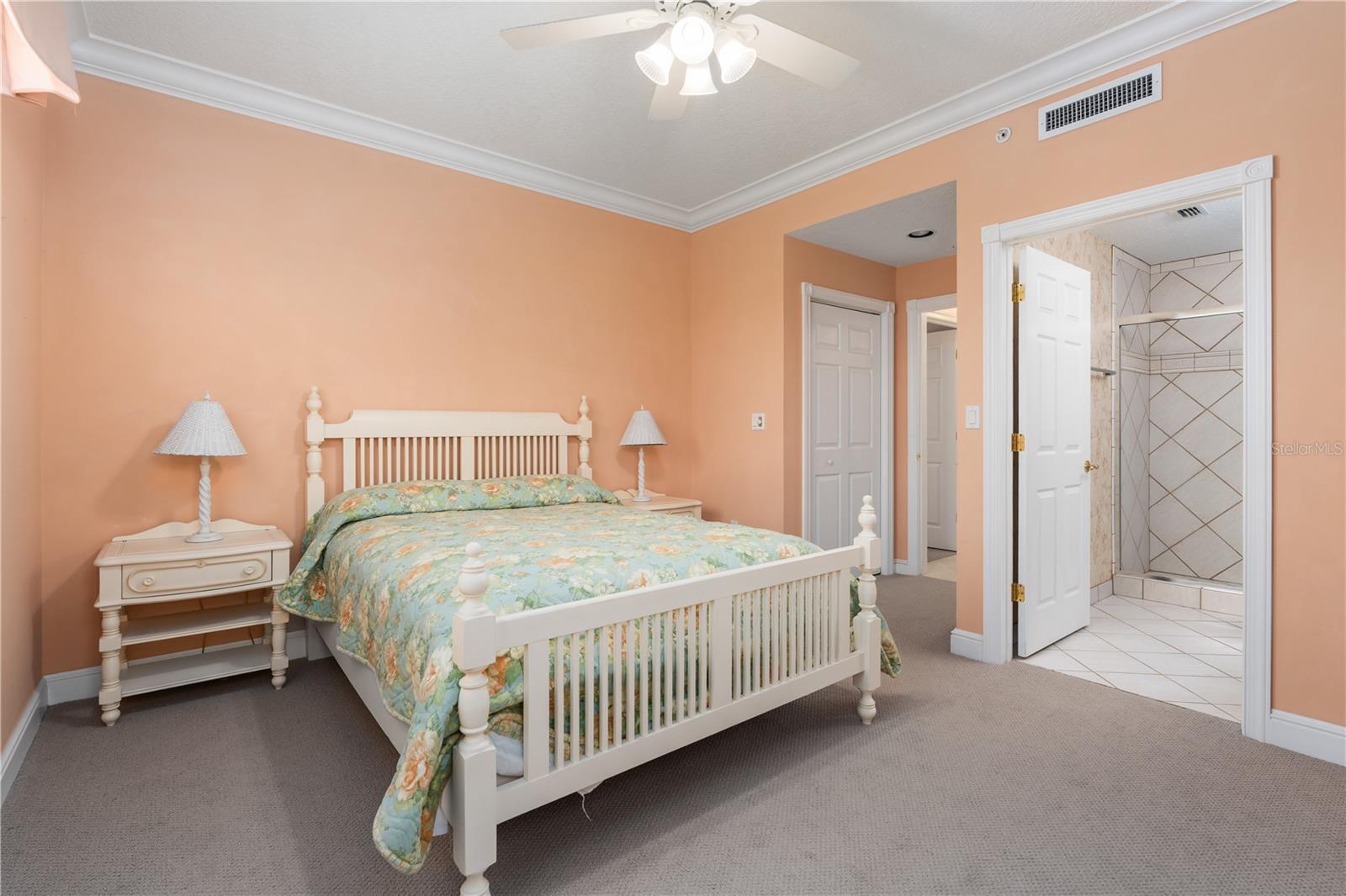 OCEAN CLUB VILLAS SOUTH - Residential